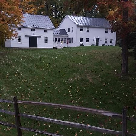 Meadowood Farm Bed and Breakfast Brattleboro Buitenkant foto